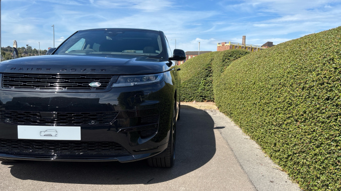 Land Rover Range Rover Sport 3.0 D300 Autobiography 5dr Auto Diesel Estate - Image 34